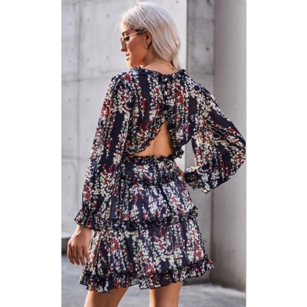Floral Ruffle Tiered Mini Dress Open Back Long Sleeve NWT - Picture 3 of 8